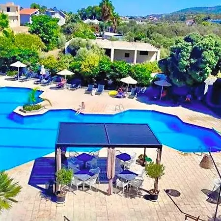 Hotel Happy Days 3*
