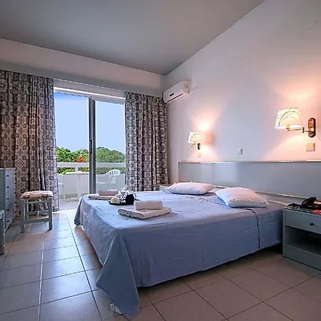 Hotel Happy Days Kremastí